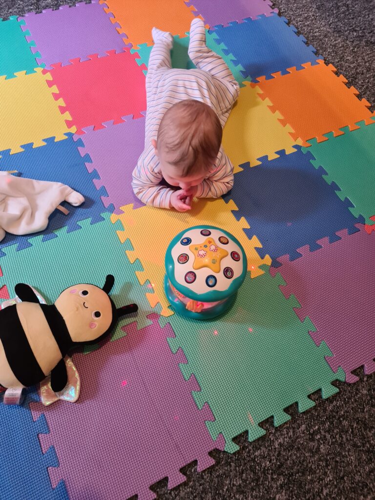 Foam tiles for tummy time